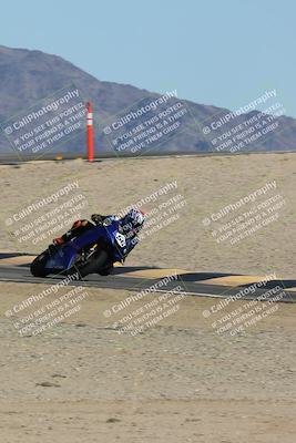 media/Oct-05-2025-CVMA (Sun) [[beeef4f201]]/Race 16-Formula Middleweight/